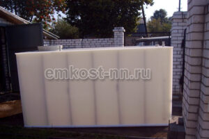 Ёмкость из полипропилена для топлива